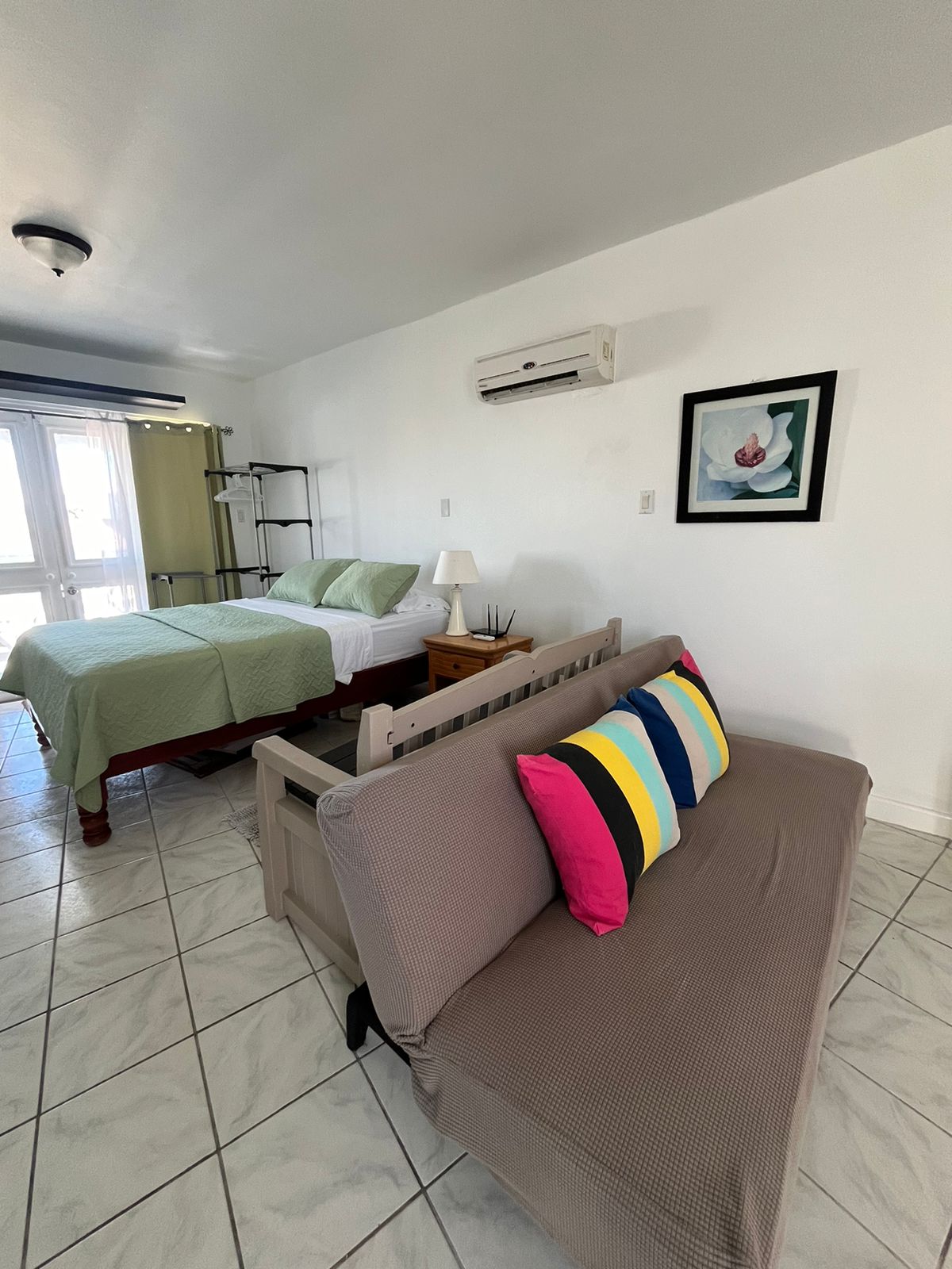 Sea La Vie Studio 5